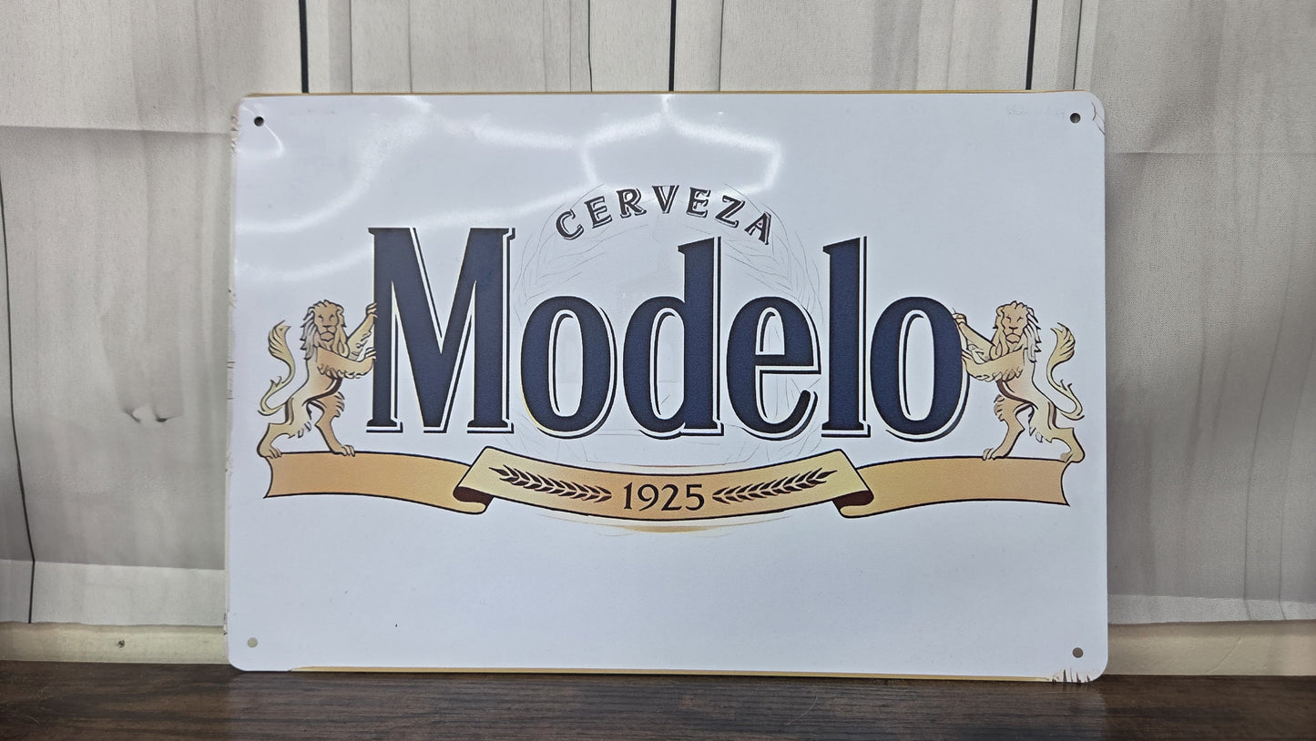 Modelo Metal Sign