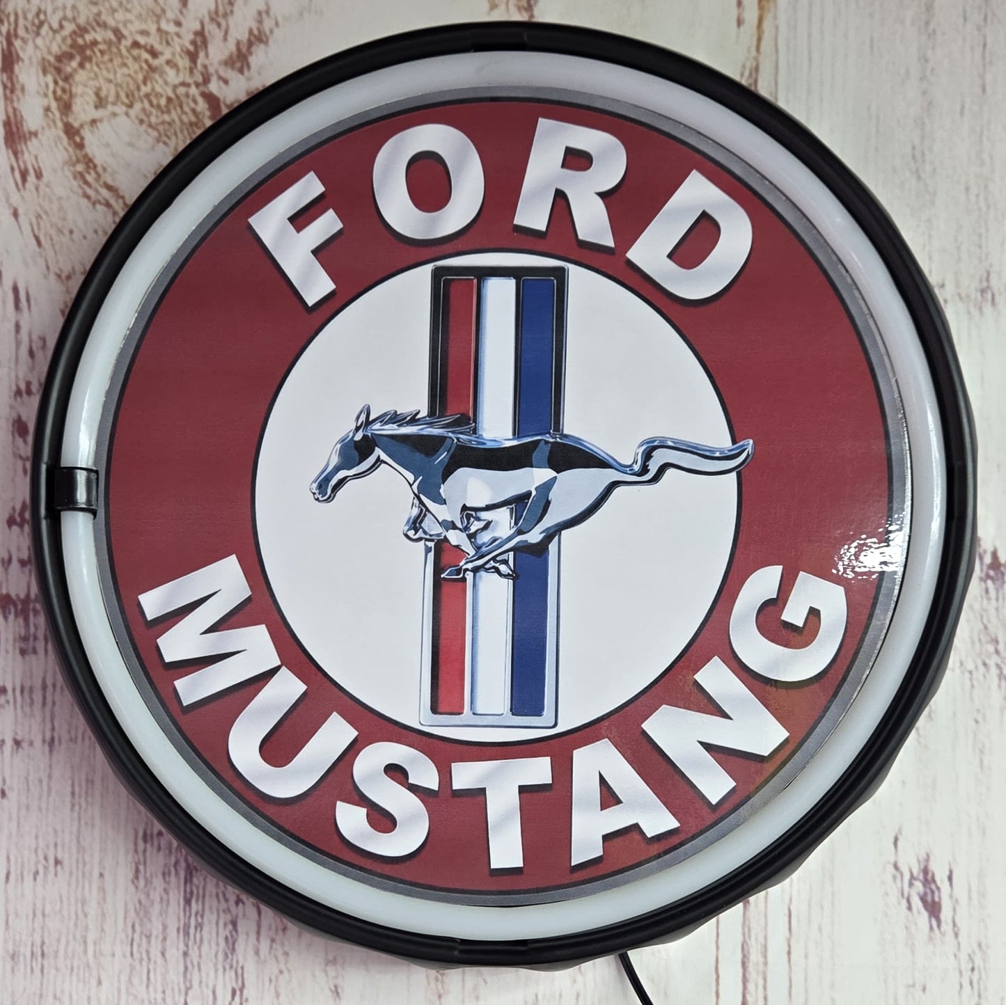 Ford Mustang led rope round