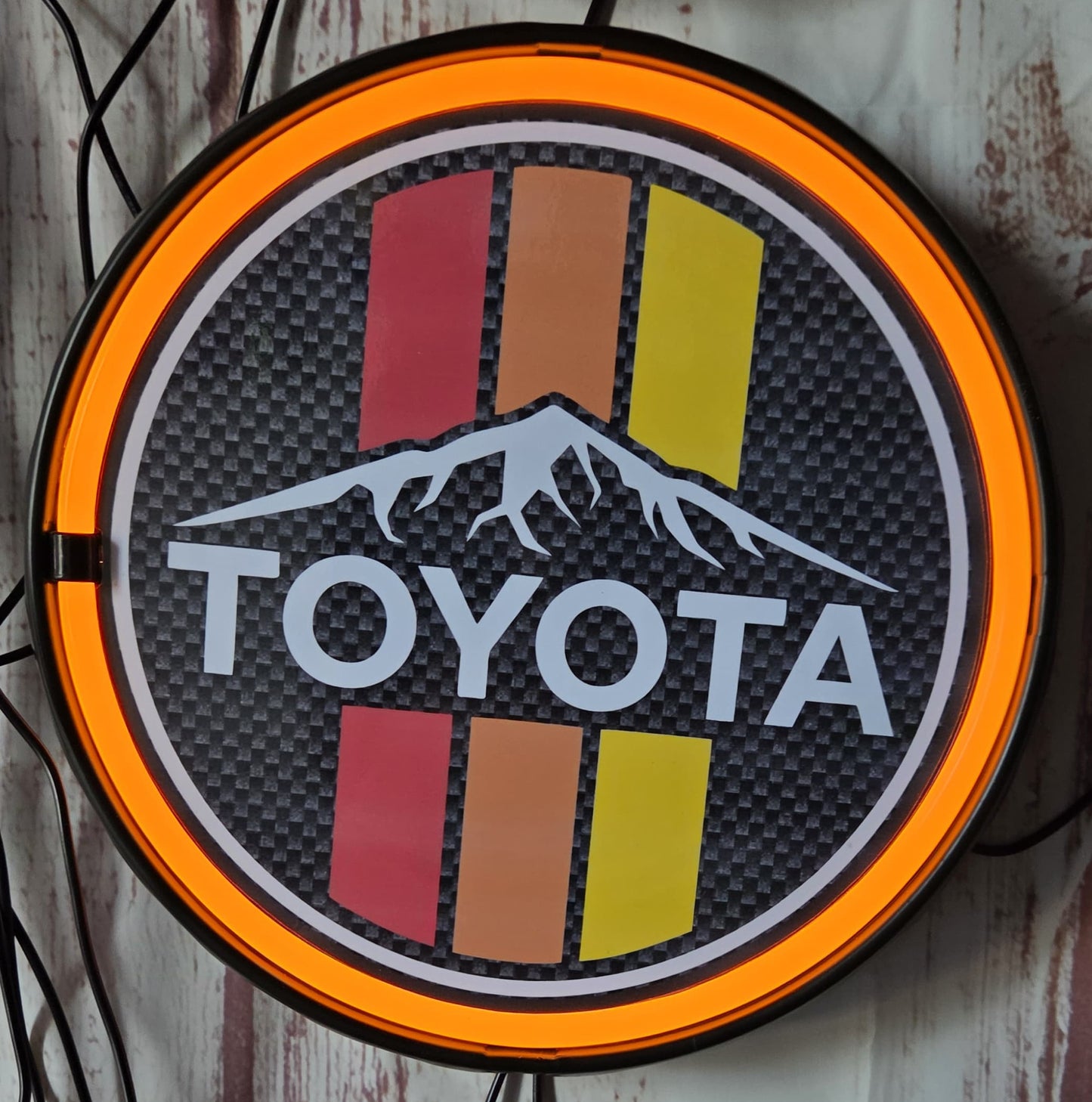 Toyota led rope round