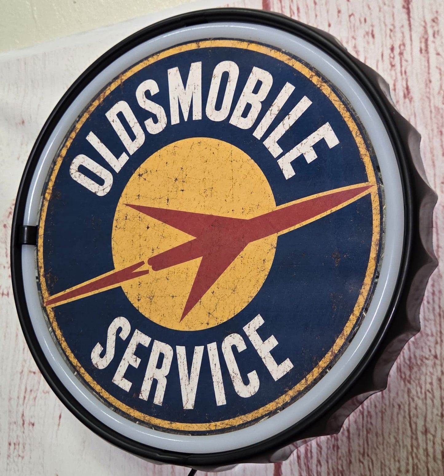 Oldsmobile service led rope round